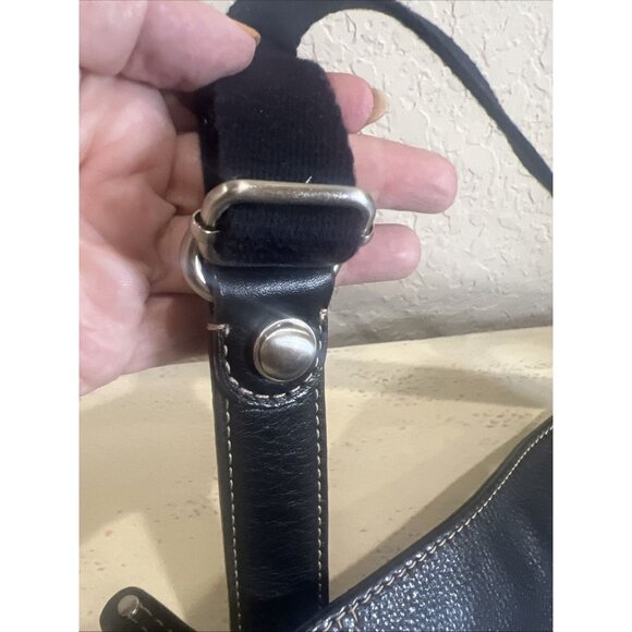 B. Makowsky Black Stitched Leather Crossbody Handbag Saddlebag Hobo - Picture 12 of 12